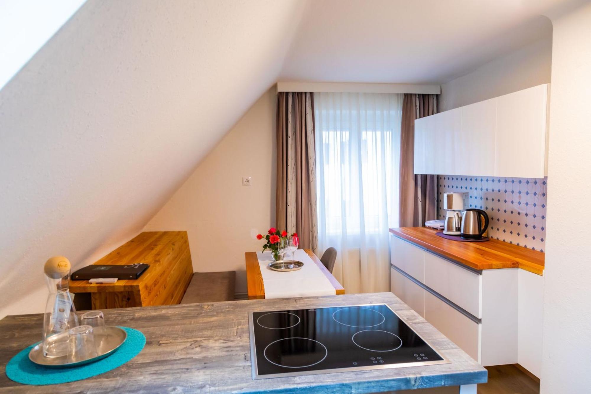 Apartmenthaus Pastner Am Teich Übelbach Εξωτερικό φωτογραφία